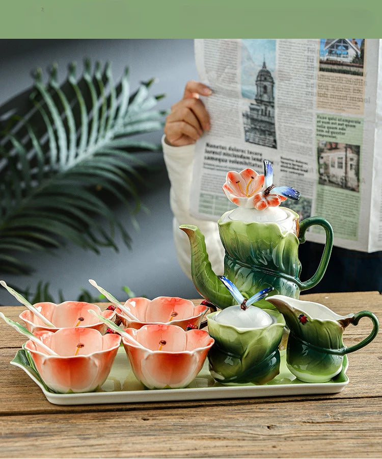 Ceramic Tea Set Teapot Teacup Artificial Flower Shape Cup and Saucer Set Coffee Mug Afternoon Tea Accessories Porcelain