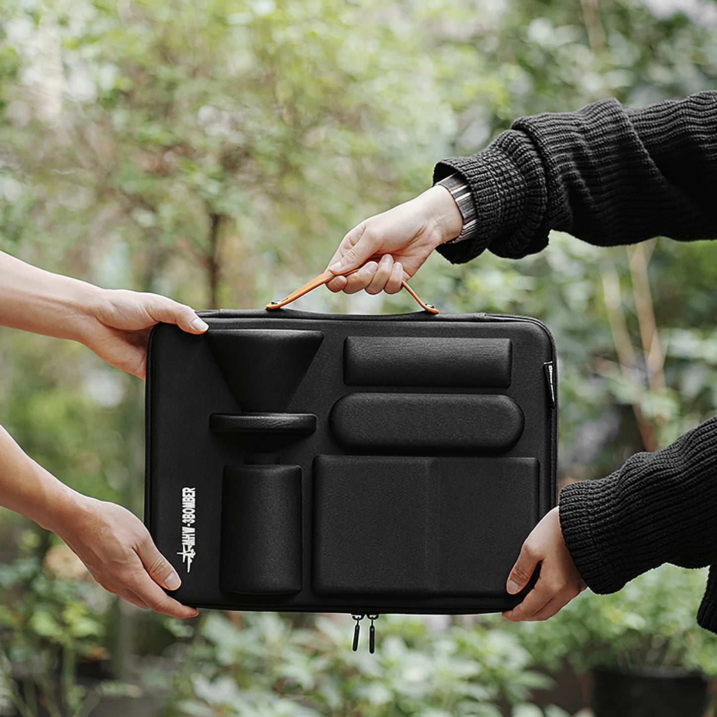 MHW-3BOMBER Pour Over Coffee Kits with Dripper Coffee Pot Coffee Grinder Scale Portable Handbag Outdoor Barista Christmas Gifts