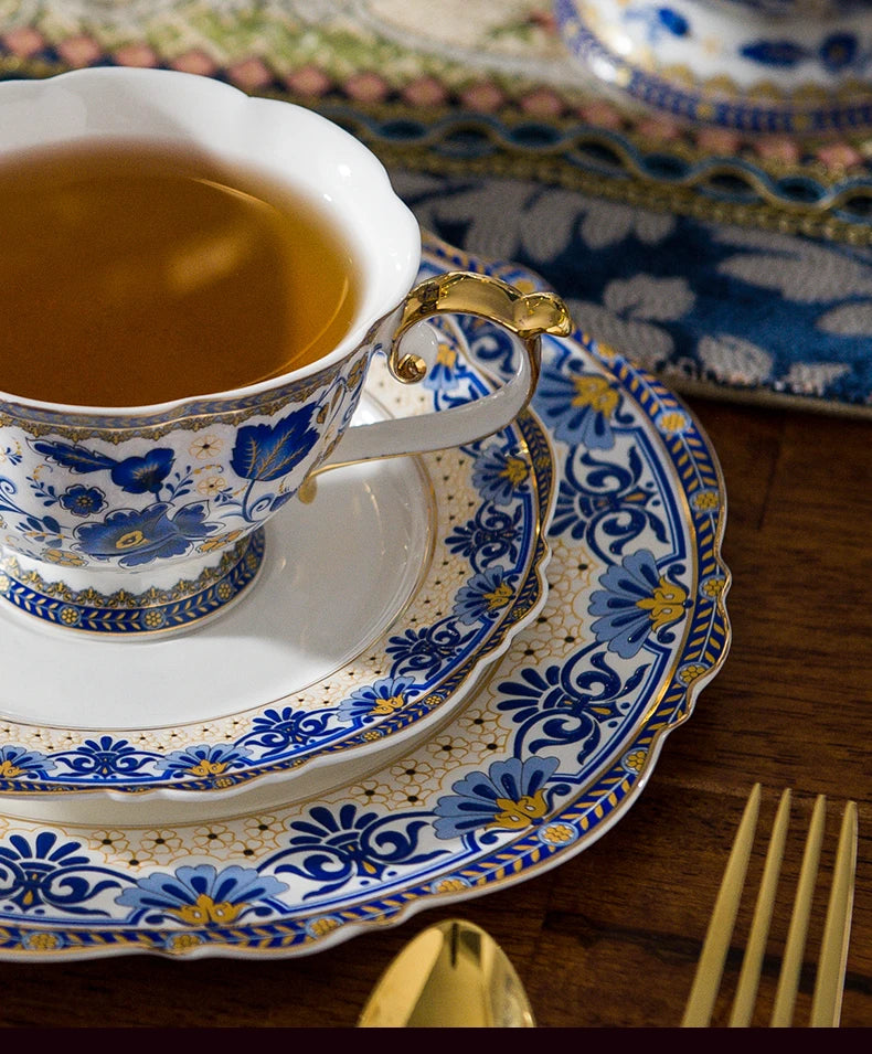 English Bone China Coffee Cup Set European tea set ceramic afternoon flower tea cup plate Italian black tea home American