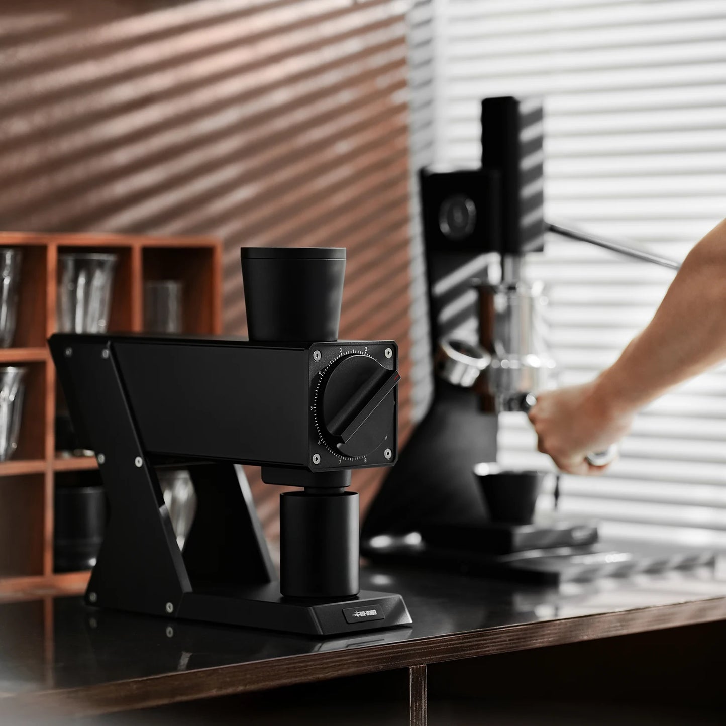 MHW-3BOMBER F74 Navigator Electric Grinder Flat Burr Set Coffee Grinder with 90 Stepless for Espresso & Pour Over Home Cafe Tool